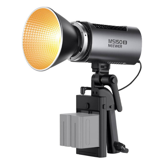 Neewer MS150B Bi Color 130W 2700-6500K LED Lamp. Neewer MS150B Bi Color 130W 2700-6500K LED Lamp.
